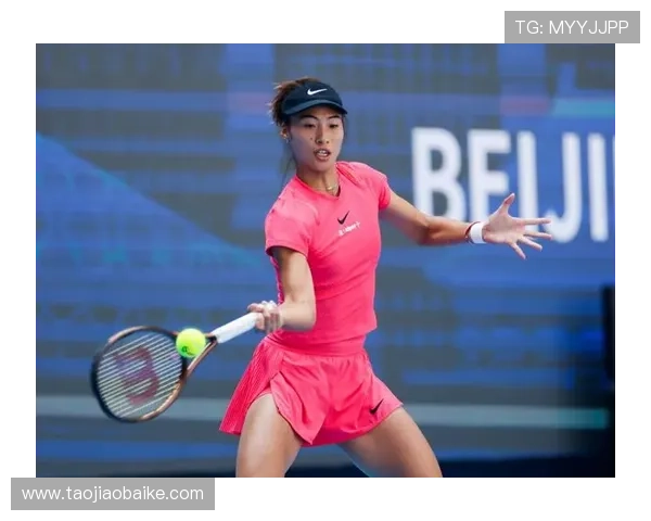 郑钦文逆转晋级总决赛四强展现中国网球新生代坚韧力量